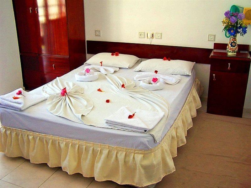 Villa Fortin Pension Kusadası Esterno foto